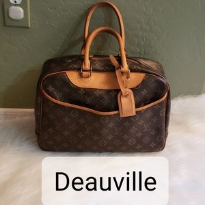 🌺🍀OFFER ❓❓❓🍀🌺 Louis Vuitton Deauville bag